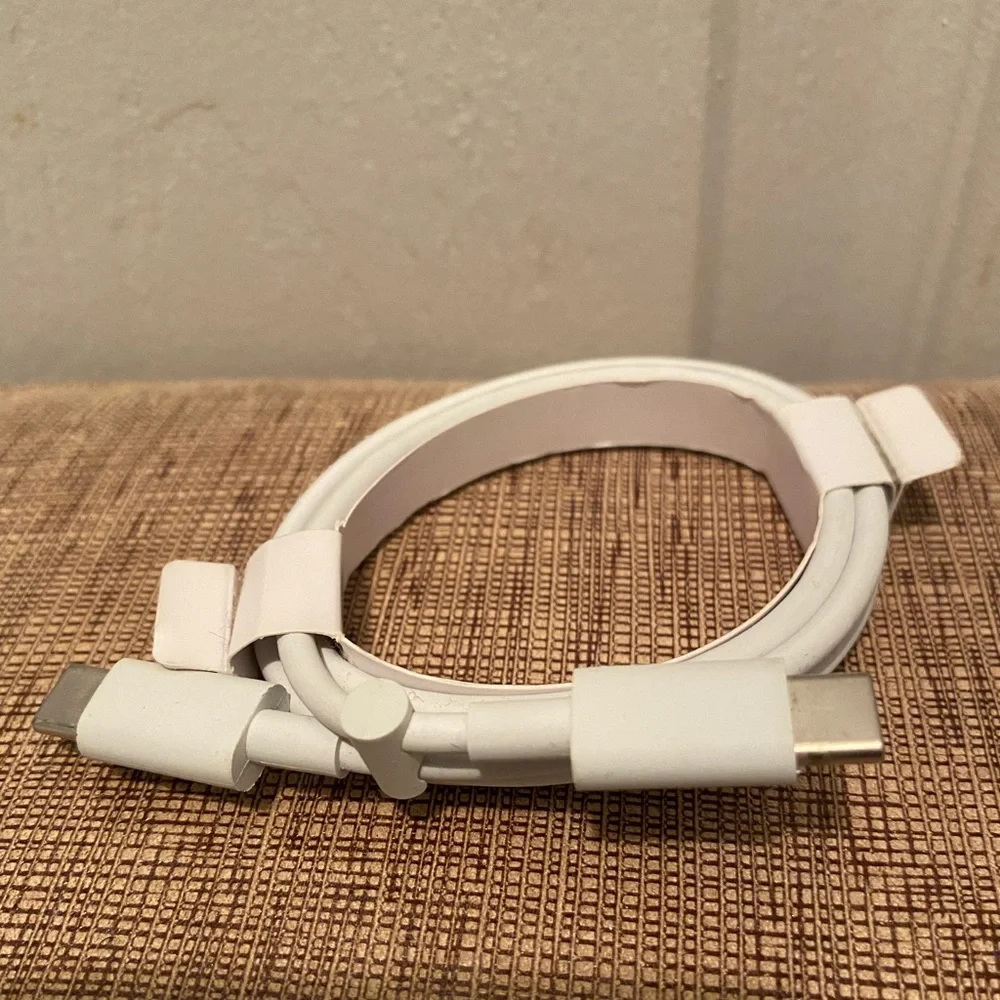 USB-C-to-USB-C 1.5M Fast Charger Cable For Android & iPhone 15’s, 16’s and 17’s
